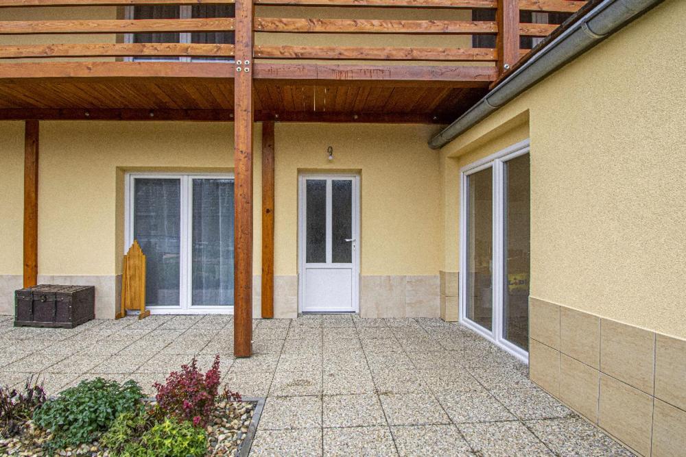 Apartman 2Kk Zlamanka Kroměříž Exterior foto
